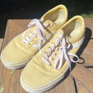 Super cute Yellow Vans